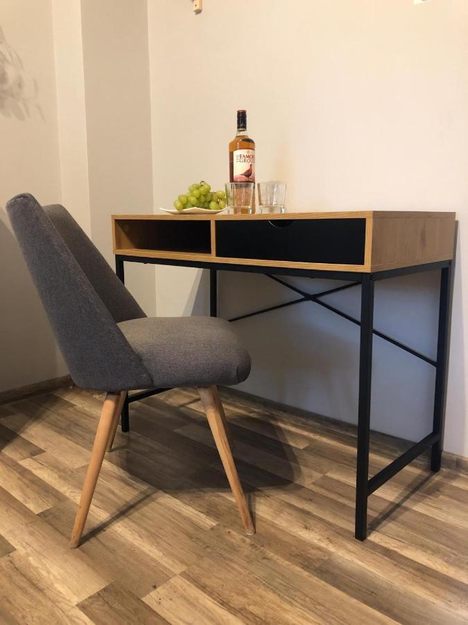Bankowa 8 Guest Rooms Zielona Gora  Ngoại thất bức ảnh
