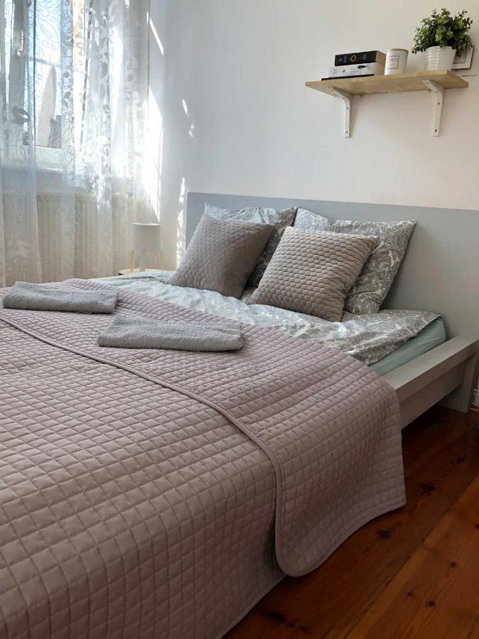 Bankowa 8 Guest Rooms Zielona Gora  Ngoại thất bức ảnh