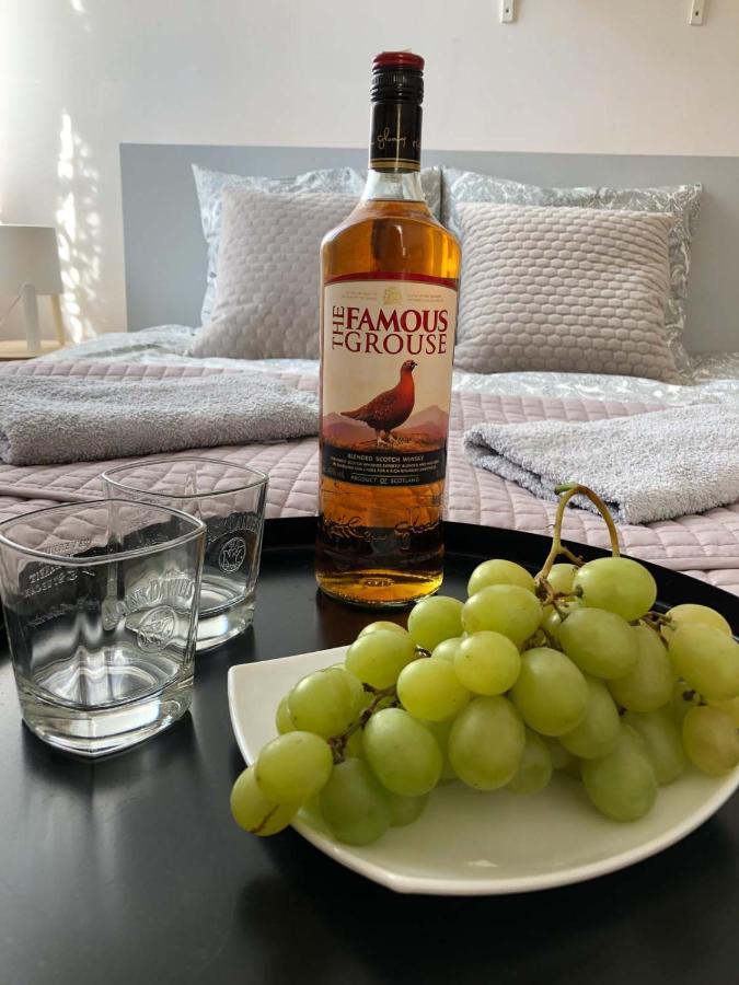 Bankowa 8 Guest Rooms Zielona Gora  Ngoại thất bức ảnh