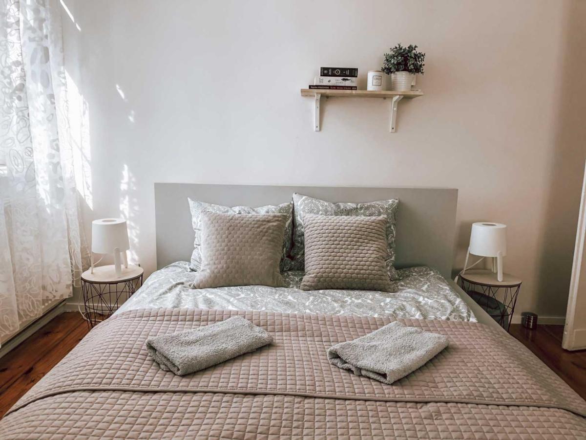 Bankowa 8 Guest Rooms Zielona Gora  Ngoại thất bức ảnh