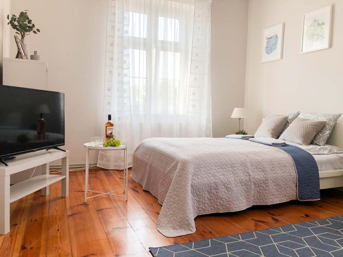 Bankowa 8 Guest Rooms Zielona Gora  Ngoại thất bức ảnh