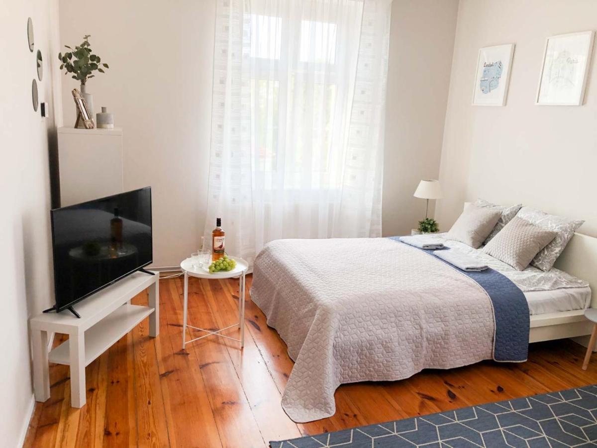 Bankowa 8 Guest Rooms Zielona Gora  Ngoại thất bức ảnh